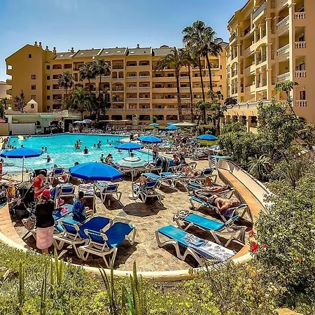 Apartment Castle Harbour 1 Bedroom Pool View C105 Los Cristianos (Tenerife)