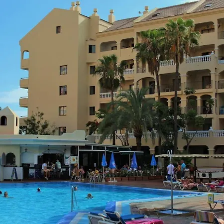Castle Harbour 1 Bedroom Pool View C105 * Los Cristianos (Tenerife)